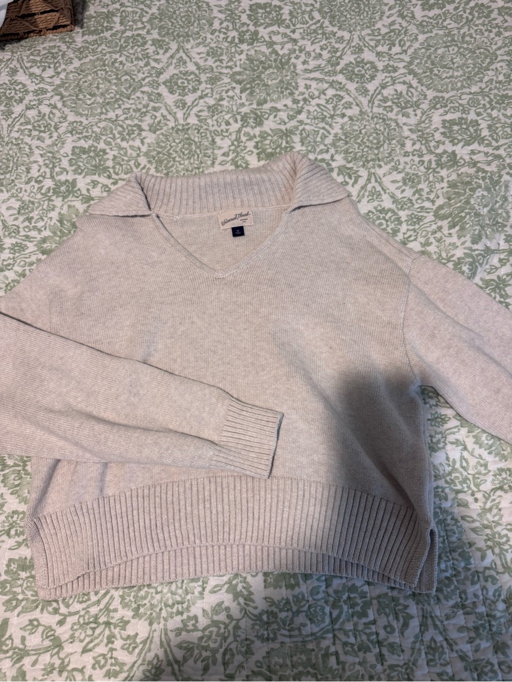 Universal Thread Cream V-Neck Shawl Collar Sweater
